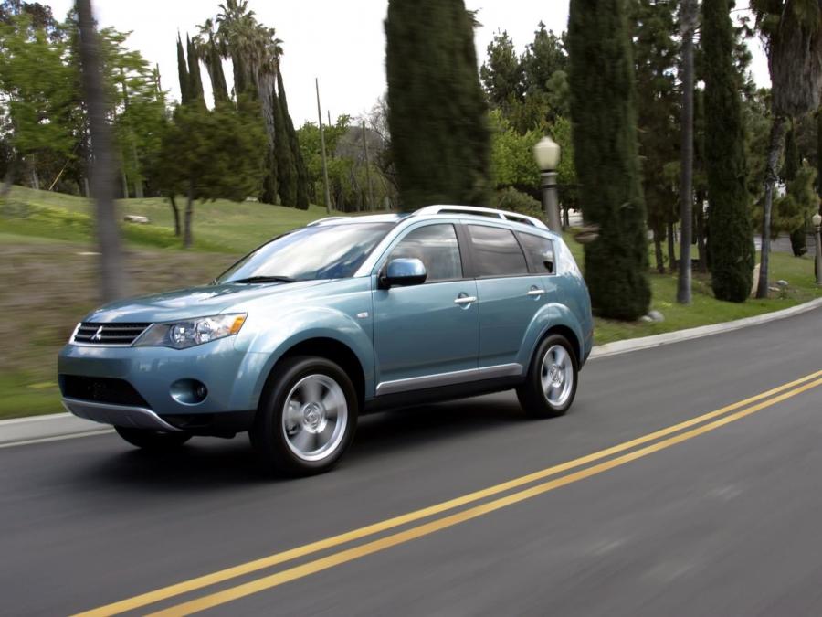  Mitsubishi Outlander 4WD 2007 года  (US) (фото 38 из 66)